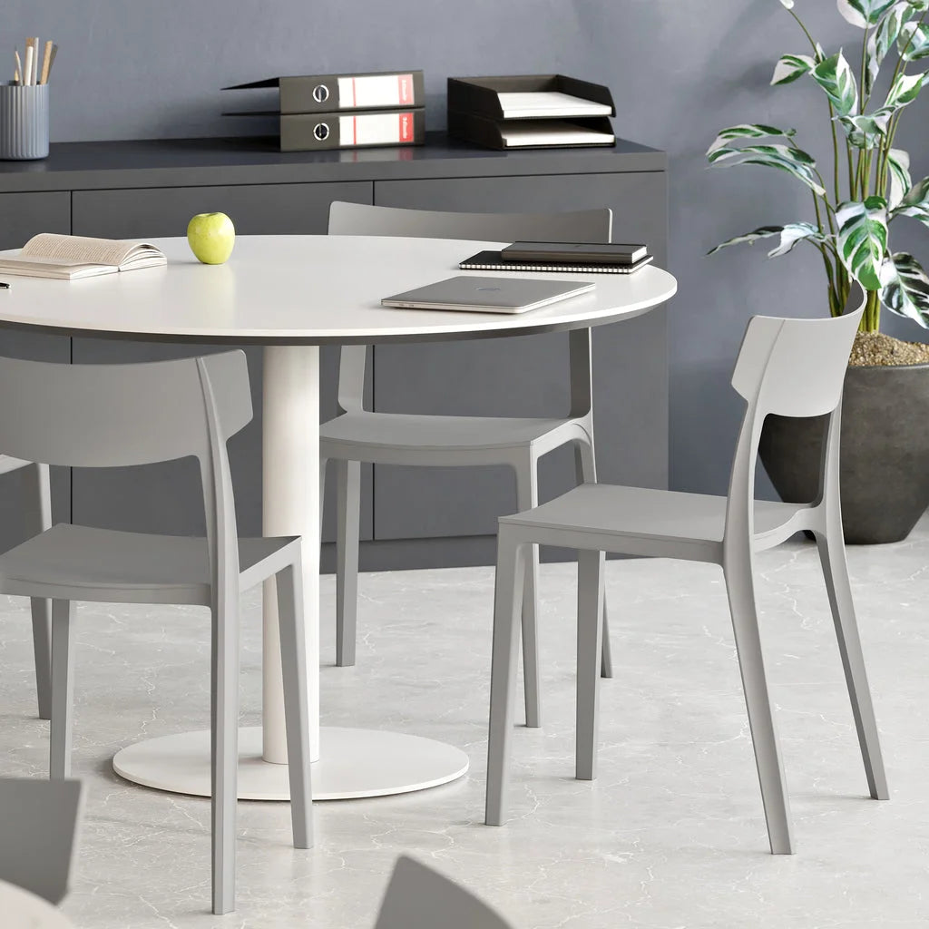 cafe-chair_8872e6c9-d169-45b3-ae2f-9c30cba868c6 Cafe Chair - Image 1