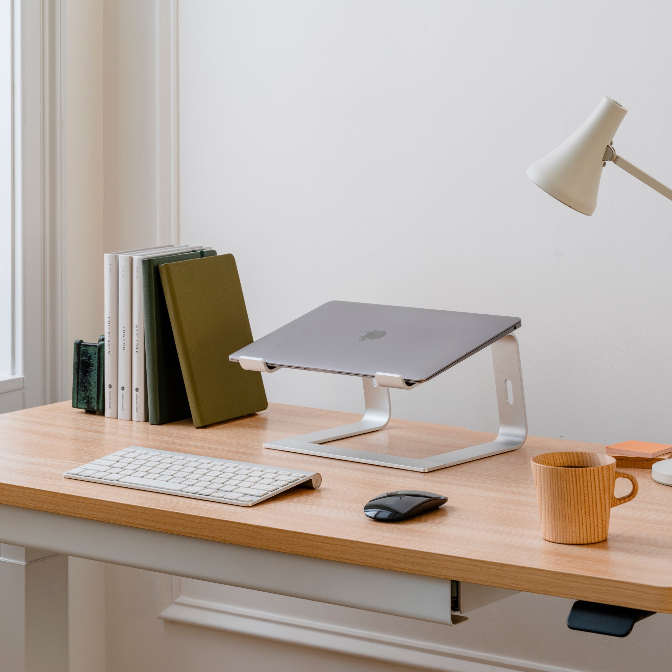 hero6 Laptop Stand - Image 1